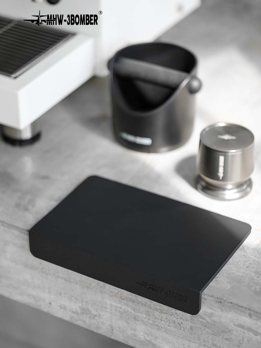 MHW-3BOMBER 轟炸機 轉角壓粉墊